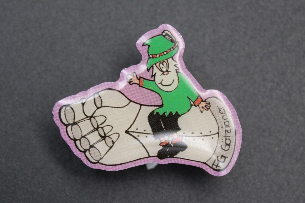 2016 Pin Hettigenbeuern